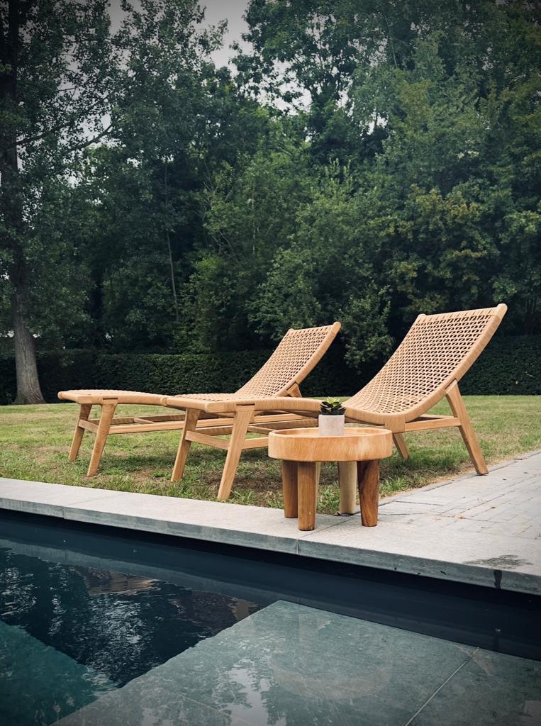Nebula Lounger