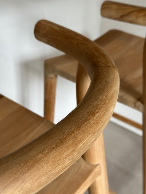 Izumi counter stool