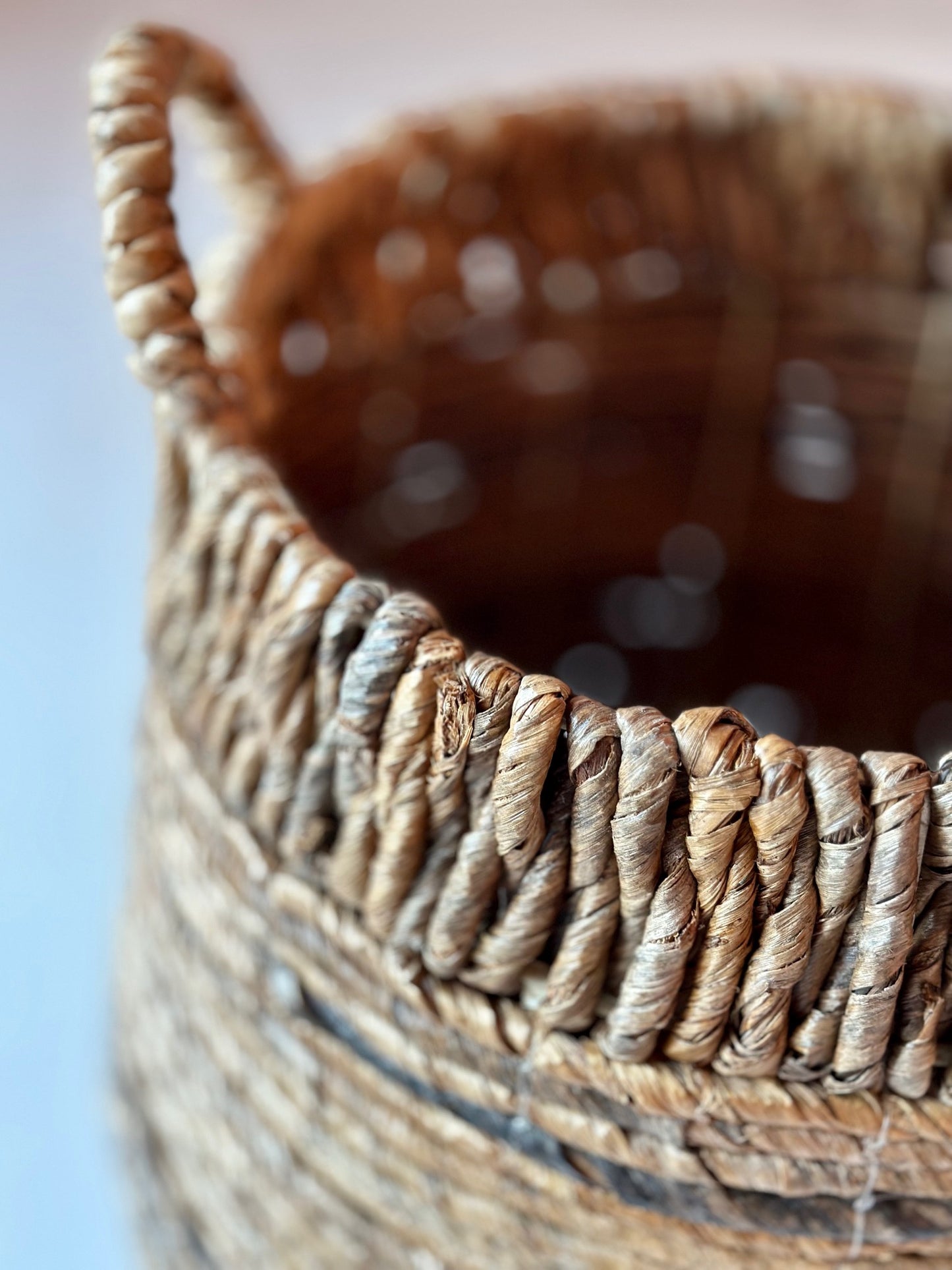 Nambiti basket