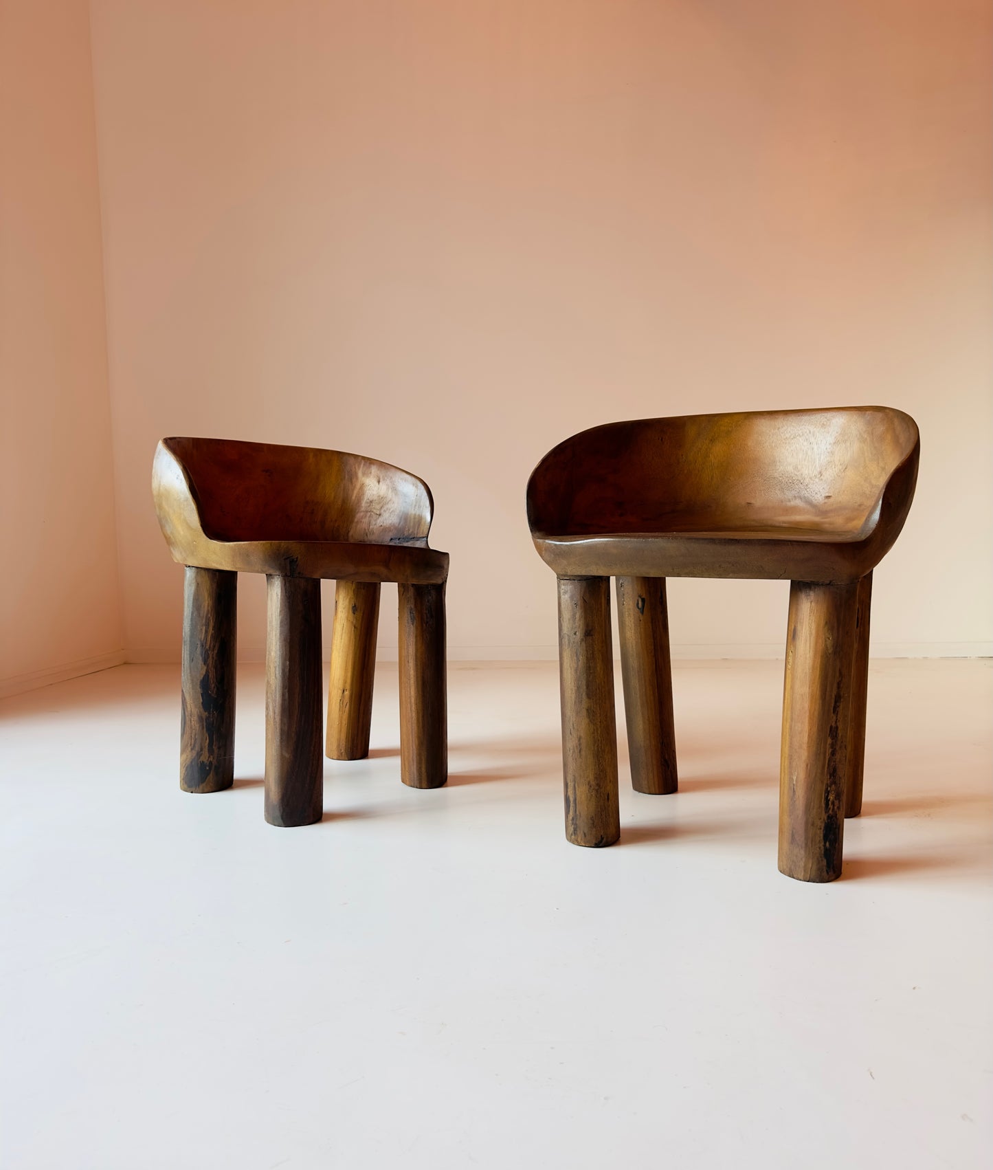 Ruang chair