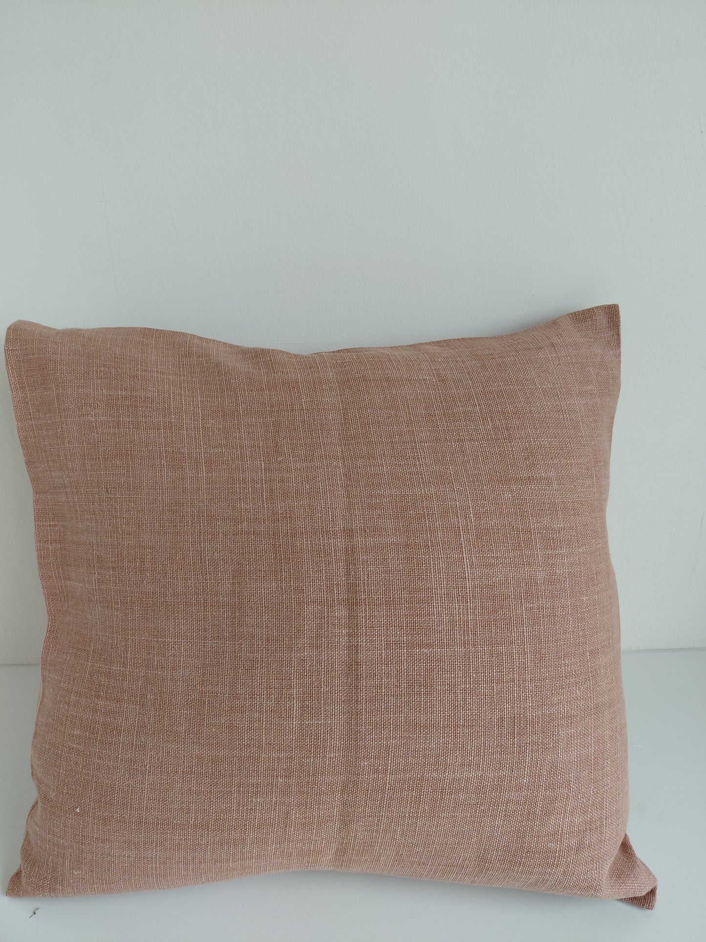 The Secret of Ogimi x Libeco Linen Pillow  40 X 40cm Pêche Melba