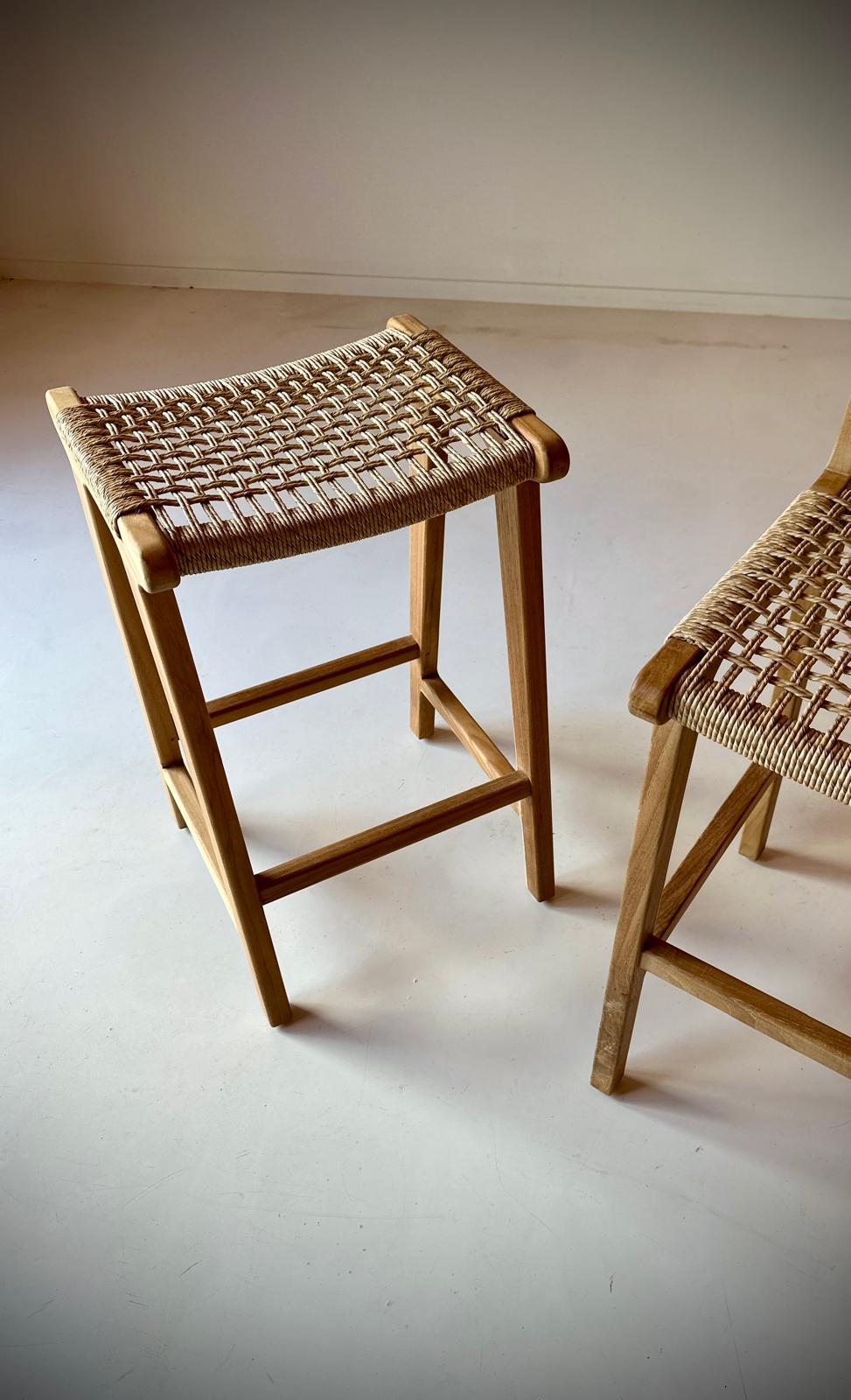 Ampat counter stool in synthetic Rattan
