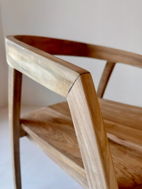 Rojii dining chair in natural teak