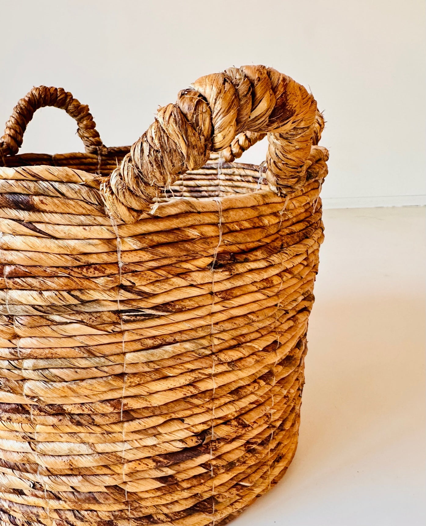 Niyama basket